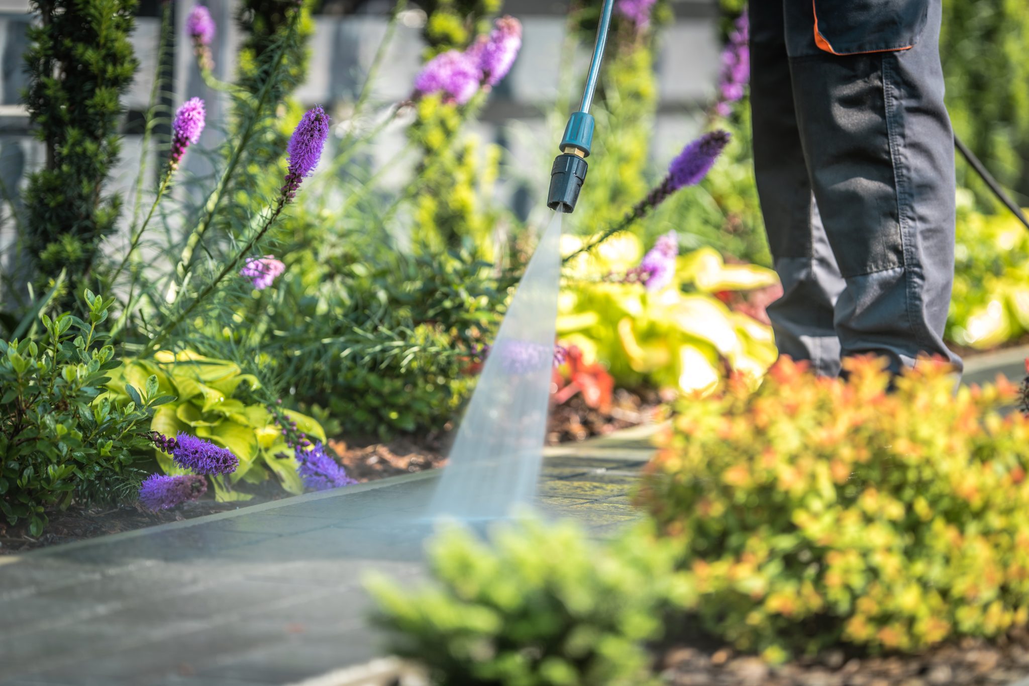 Waco Power Washing Garden Paths, Sidewalks & Walkways