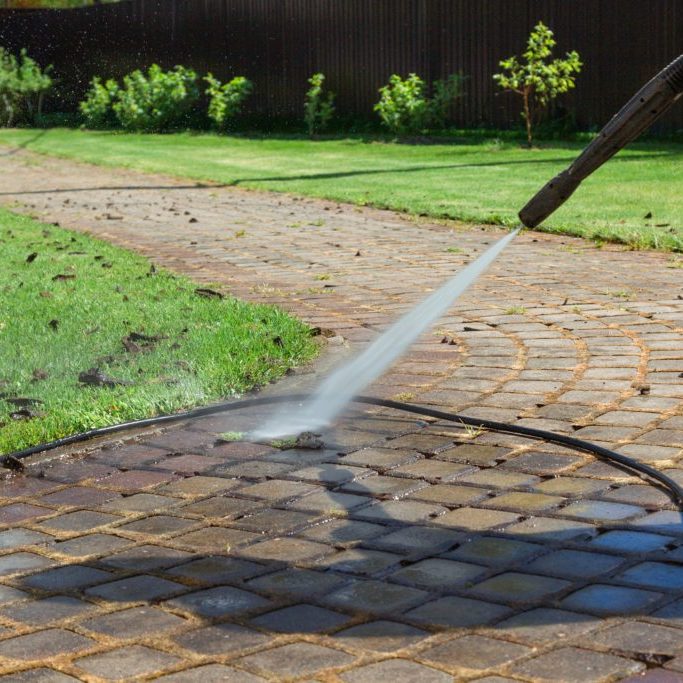 Pressure Washing Sidewalks & Walkways Waco, Texas